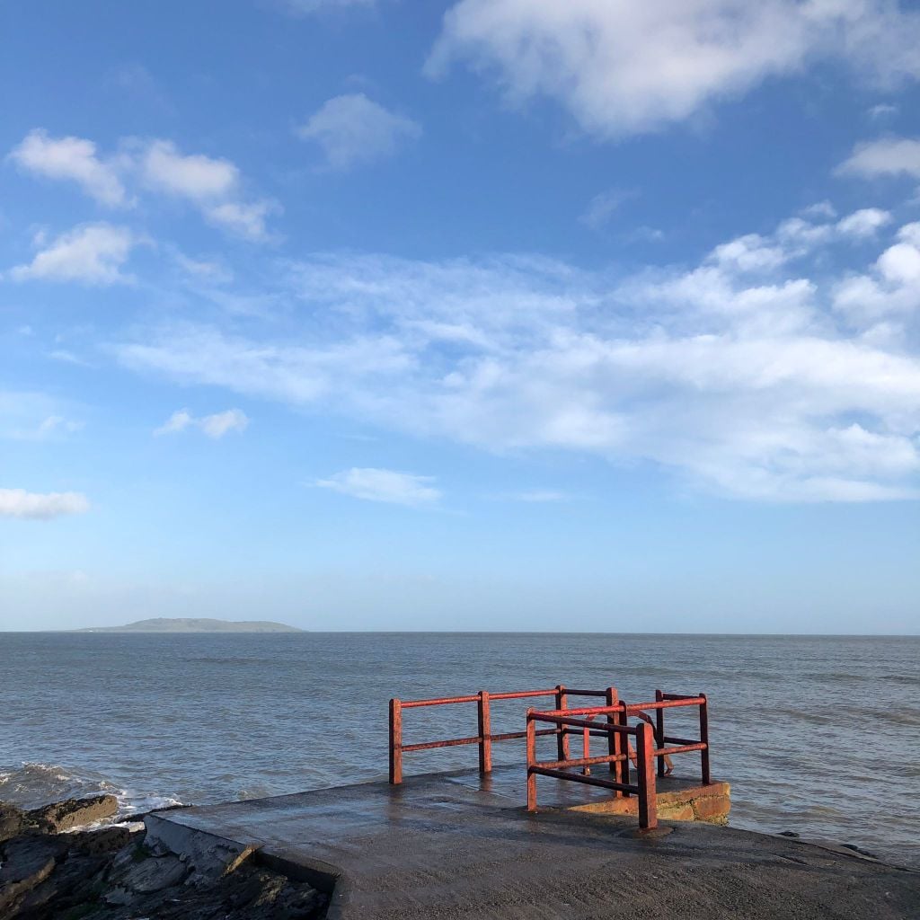 Imagem de capa para Sitting, Leaning, Strolling