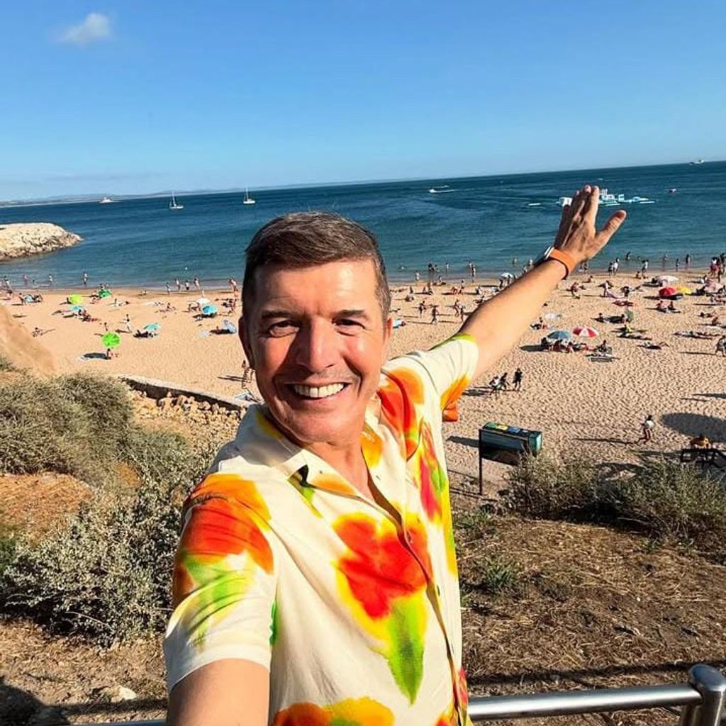 Imagem de capa para Manhãs do Inzane João