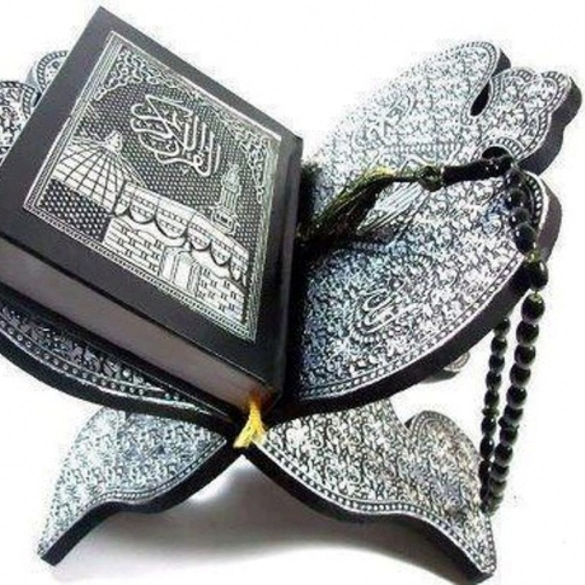 Quron kitob. Коран. Kepah. Мусульманские предметы. Красивый Коран.