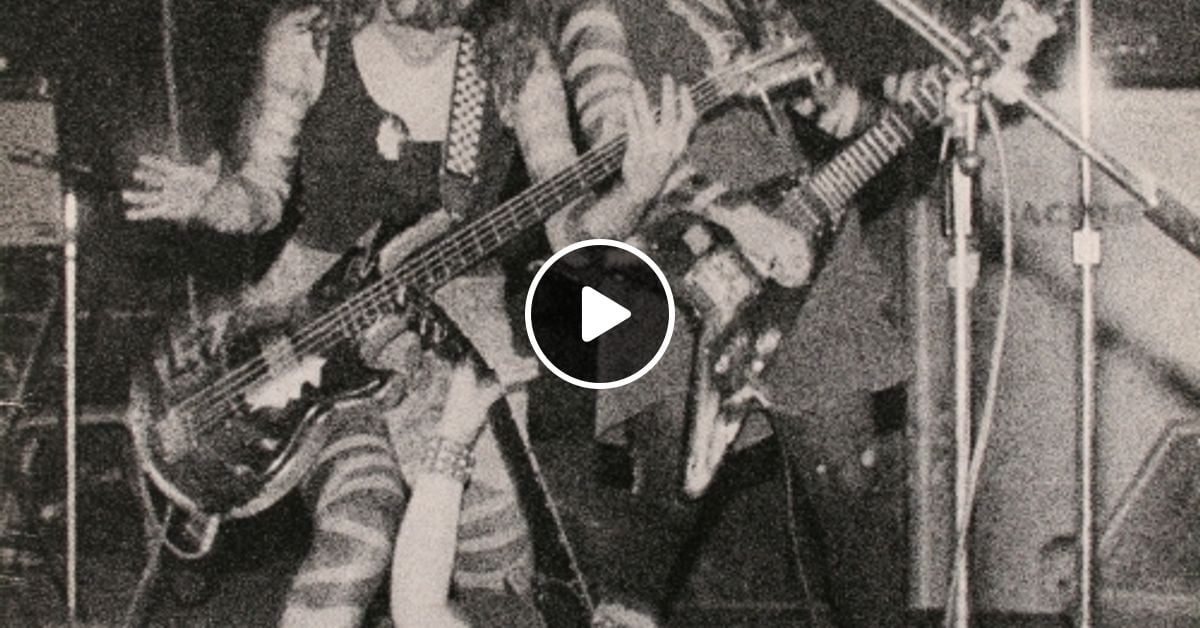 Let S Rock Tonight Feat R E M Nirvana Pearl Jam Soundgarden The Red Hot Chili Peppers L7 By Brian Currin Mixcloud red hot chili peppers l7