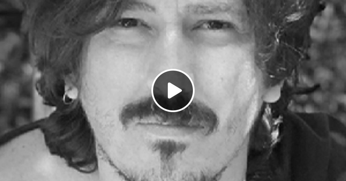 Segunda parte de la entrevista con Simón Mesa Soto a propósito de