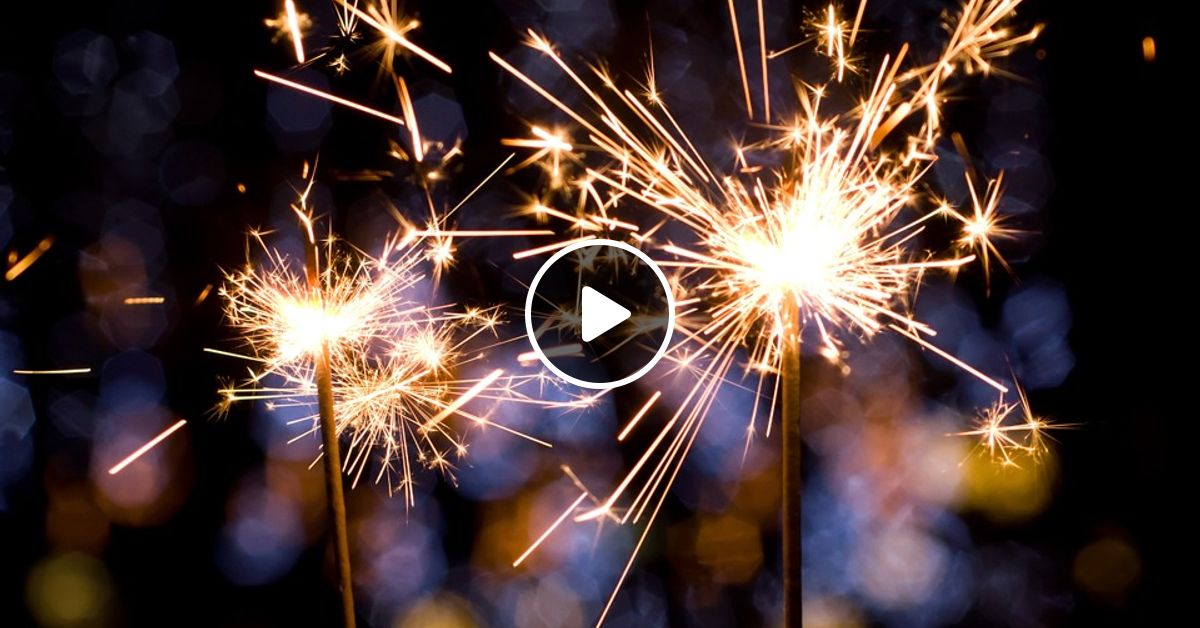 Бакайкальские огни. Бенгальские огни. Бенгальские огни новый год. Бенгальские огни и фейерверки. Новогодние огни.
