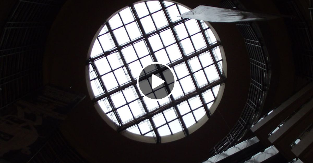 Building a house dj set