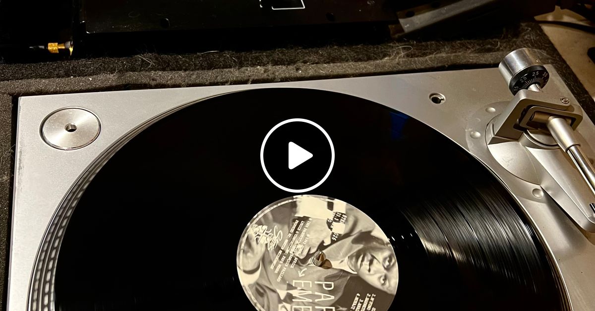 The Record Crate S1 E4 by The Record Crate | Mixcloud