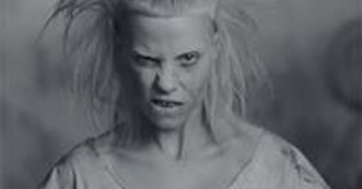 Die antwoord i fink freeky. Йоланди Фиссер. Йоланди Фиссер 2020. Йоланди Фиссер прическа. Йоланди Фиссер дочь.