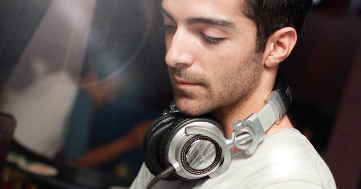 www.mixcloud.com