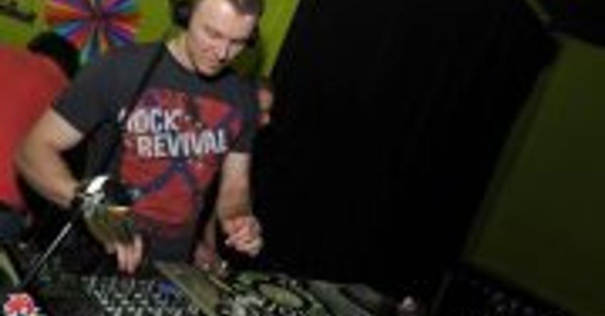 Erik Teicher Mixcloud