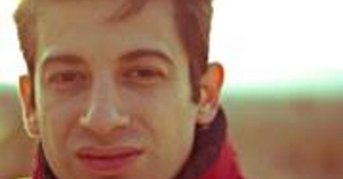 Теймур гусейнов. Гусейнов р м. Рашид мамедович южно-сахалинск. Азербайджанский гитарист рафик гусейнов. Гусейнов расул магомедович старый оскол.