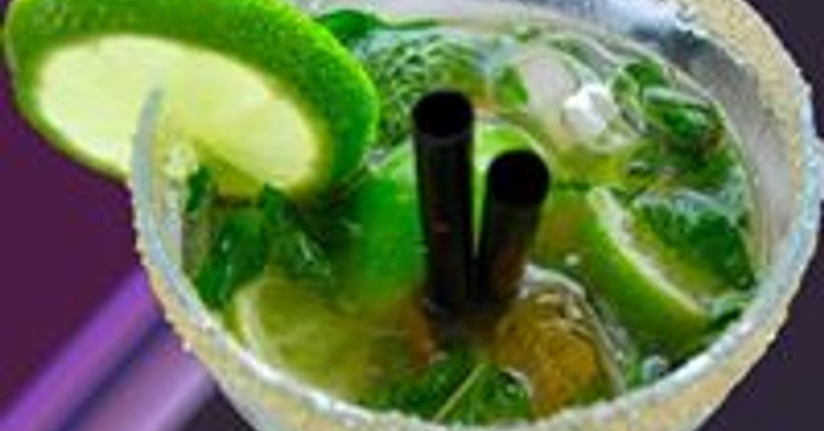 пила мохито. ламоника мохито. мохито бакарди напиток алкогольный. мятный джулеп. пила мохито.