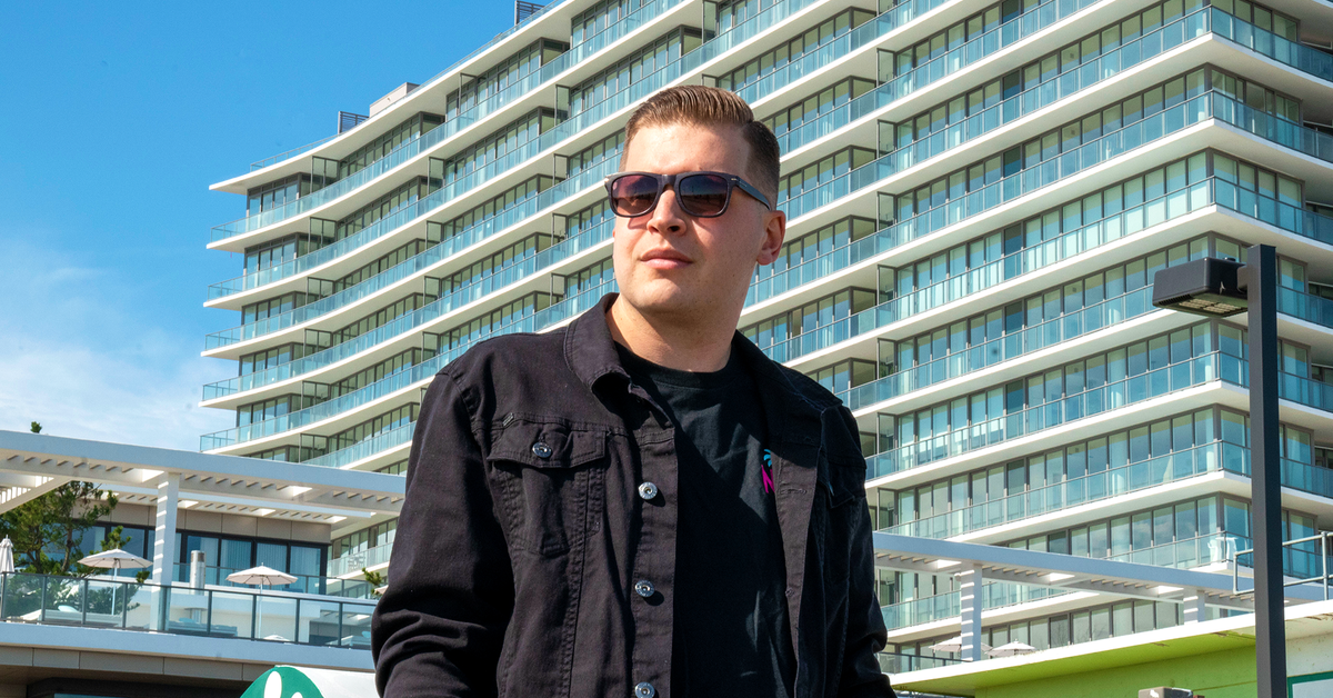 FORREST TAYLOR | Mixcloud