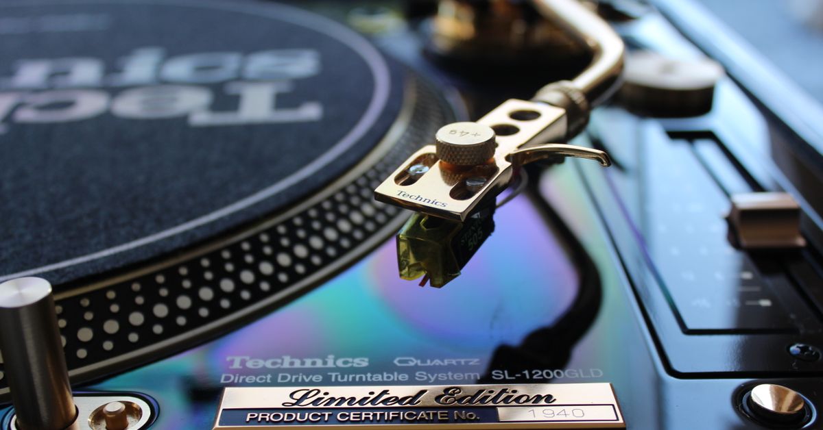 DJ paTRICK