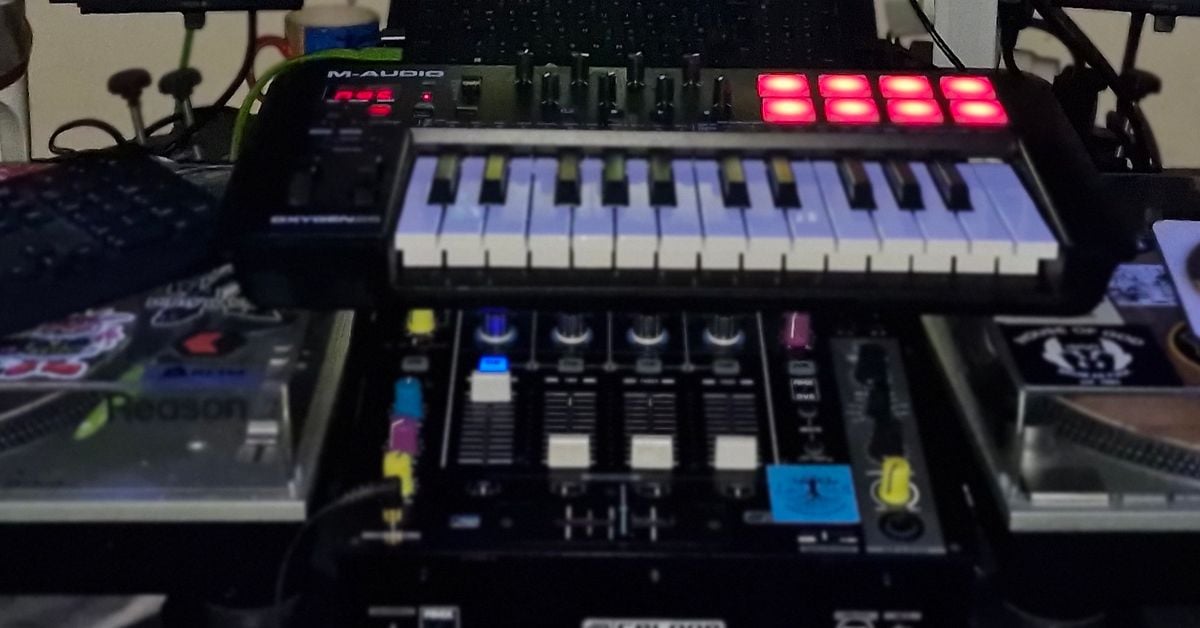 DJ PARKER