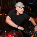 Dave Pearce - Essential Selection (07-Apr-1995)