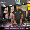 Mike B mixing Melodic Techno. Live on TikTok 18.06.2023