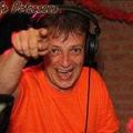koffer vol hits 24-07-2016 1200 uur Party DJ Rudie jansen - Back To The disco (MegaMix)