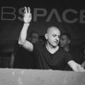 Victor Calderone with MODEL 1 - live at PLAYdifferently (Space, Miami) - 2017