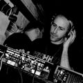 DJ Simz ( Keep It Banging ) Live Studio Mix Early Hardstyle - November 2002