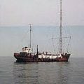 Radio Caroline 1977 03 09 Wed -  (319m) - Ed Foster - first evening on 319 with 200 Hz interference