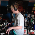 DJ WAX, mixing Tranceclassics and Houseclassics on vinyl (8.7.2023)