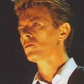 David Bowie - 1990-08-05, Milton Keynes, UK (Minotauro, silver CDs rip) STUNNING SOUND & DESIGN!