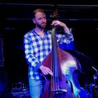 international bassist Matt Ridley talks jazz to Leslie Tate and we play his innovative music 7.9.22