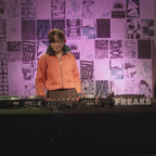 Pop Freaks DJs – Platten & Poster mit Y-than