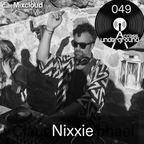 AU 049: Nixxie