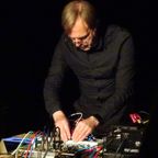 Elektronengehirn: piece for modular synthesizer and real estate data live 18 September 2019