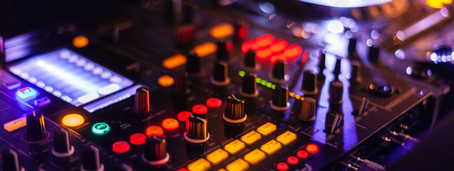 Radio Lewes's Shows | Mixcloud