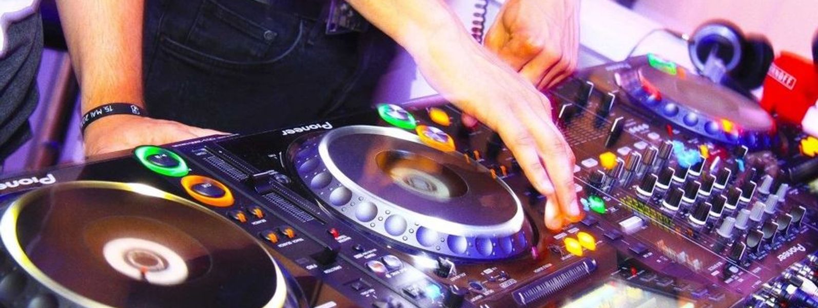 Deejay Nightshift S Shows Mixcloud