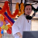 Electro house swing