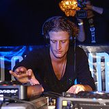 Marnix @ Loveland Queensday 2012 NL (30.04.12) (Oosterpark)