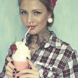 Dj Kike Strawberry Smoothie