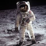 Mystic Messages 7 - Space Cadet
