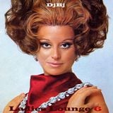 Ladies Lounge 6
