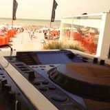 Bart van Liefland live-Lazy Sunday Sessions @Beachclub O (Noordwijk)