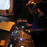 R-9_-_Live@Sabaco_NYE_20131231
