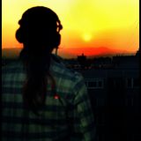 Szaszi Jr .- Live Mix 002@100% THM Rádió (2011-05-09)