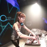 QDJ Summer live @ Galaxy party 2013.12.28