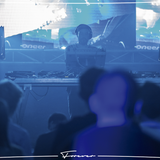MUGS warm up to LEO JANEIRO / Warung @ VIBE Showcase