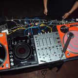HOUSEvibe 1 , one hour set of house music by @ArifW84