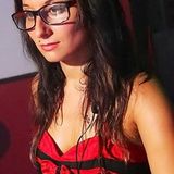 Deep End Productions international podcast done by Miss Flora (France)