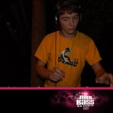 GESI - LIVE @ SIGNAll_FM MINI BASS - NEW GENERATION 2011 from ELEMENT MUSIC CLUB PRIEVIDZA