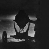 ZOOM IN - a (slightly) dark ambient meditation