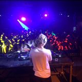 Cloud 9 Tour Set