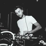 ALL THE CLUBBERS, Adapter: un mix di suoni ed influenze per un poliedrico produttore napoletano