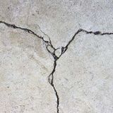 Snatch DnB - Cracks - 2011