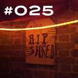 #025 ~ D90 ~ 23rd January 2013 ~ Purple Radio