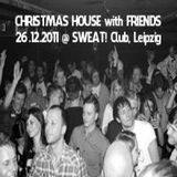 AXREC-SWEAT-CLUB-ChristmasHousewithFriends-20111226