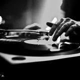 Carina Presents - MARTELL - Tech2Trance Ep19